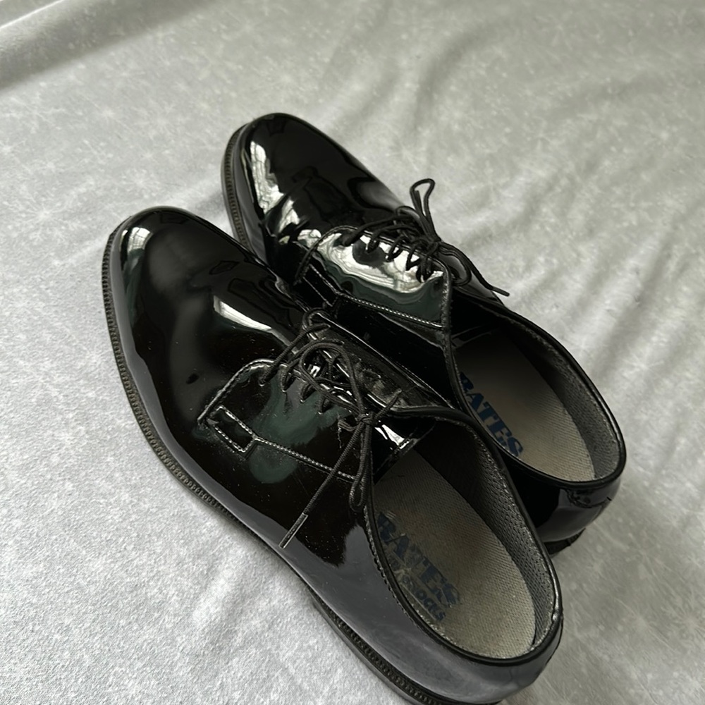 Bates shoes